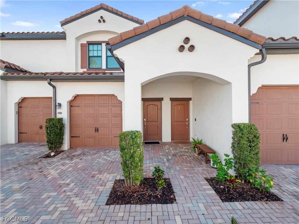 11785 Grand Belvedere Way #202, Fort Myers, FL 33913 photo 4