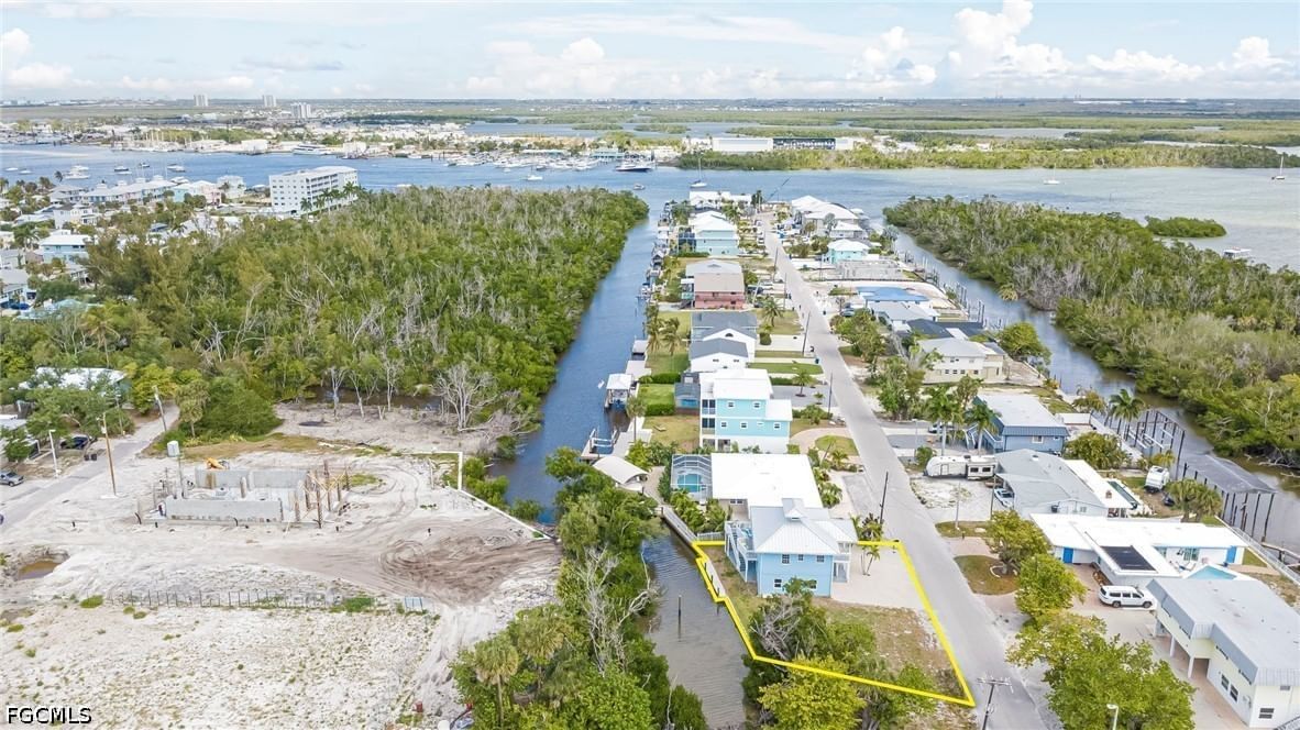 103 Tropical Shore Way, Fort Myers Beach, FL 33931 photo 3