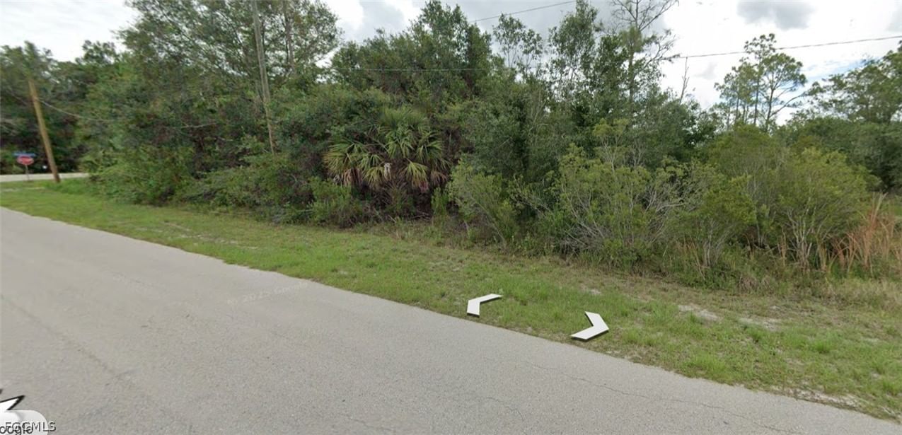 1974 Quintero Lane, Lehigh Acres, FL 33972 photo 2