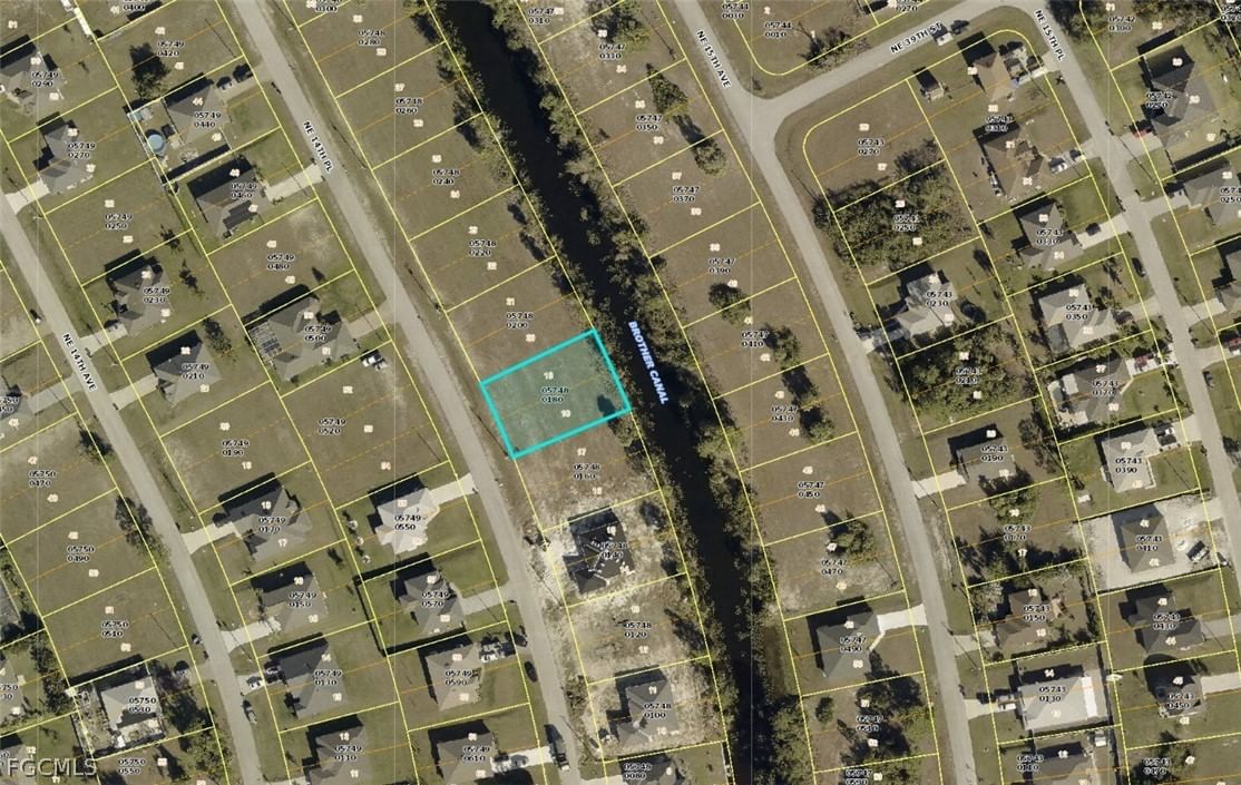 3741 NE 14th Place, Cape Coral, FL 33909 photo 3