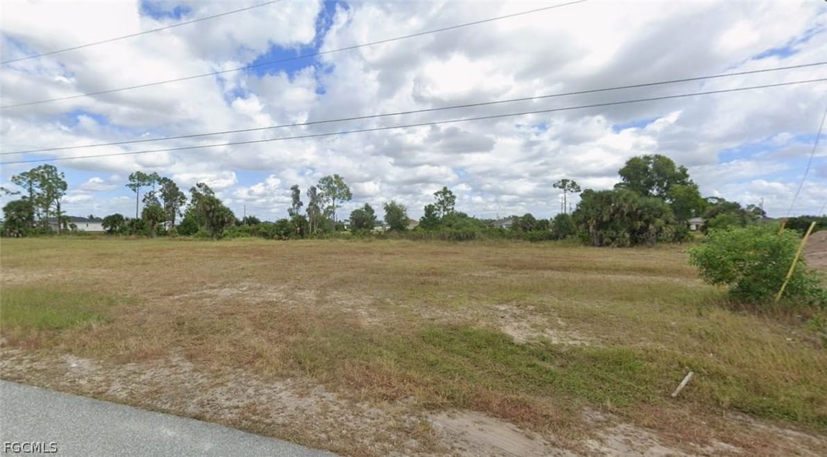 3741 NE 14th Place, Cape Coral, FL 33909 photo 4