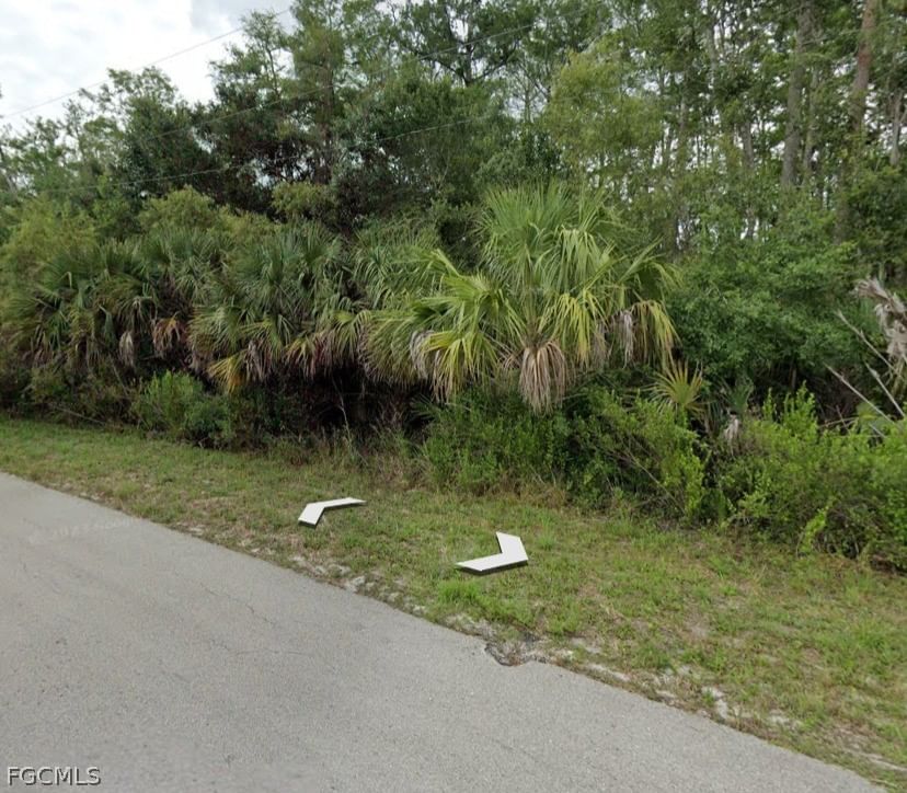 1966 Quintero Lane, Lehigh Acres, FL 33972 photo 2