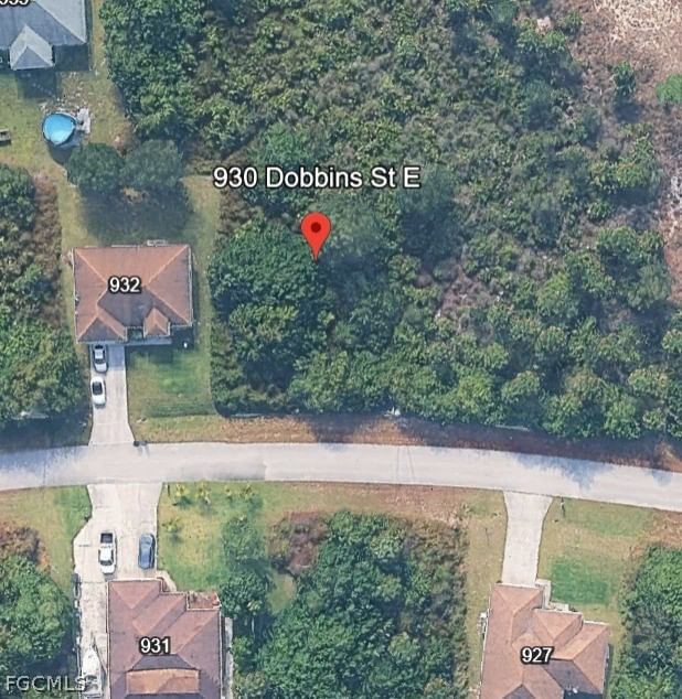 930 Dobbins Street E, Lehigh Acres, FL 33974 photo 3