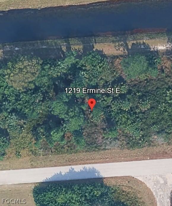 1219 Ermine Street E, Lehigh Acres, FL 33974 photo 3