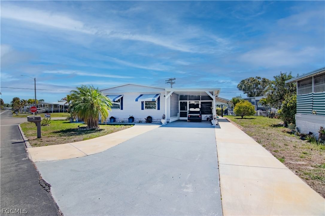 150 Overland Trail, North Fort Myers, FL 33917 photo 3
