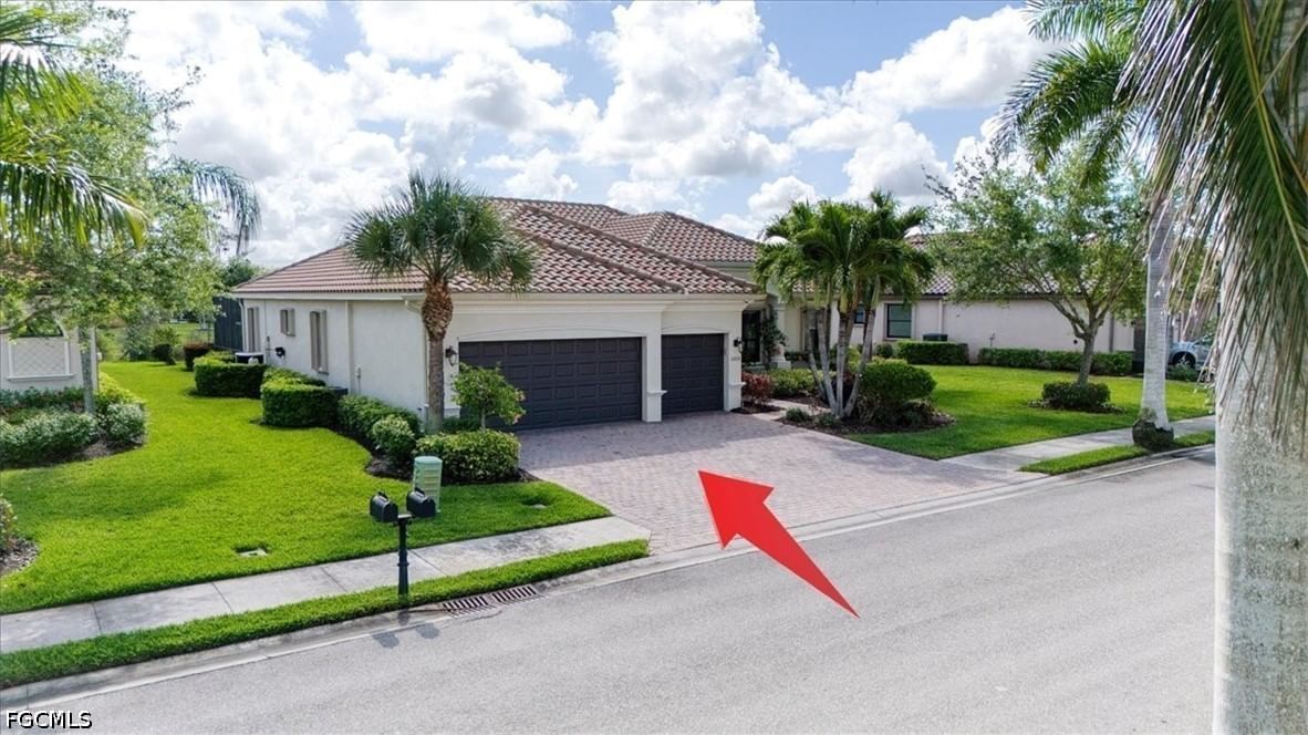 11015 Longwing Drive, Fort Myers, FL 33912 photo 2