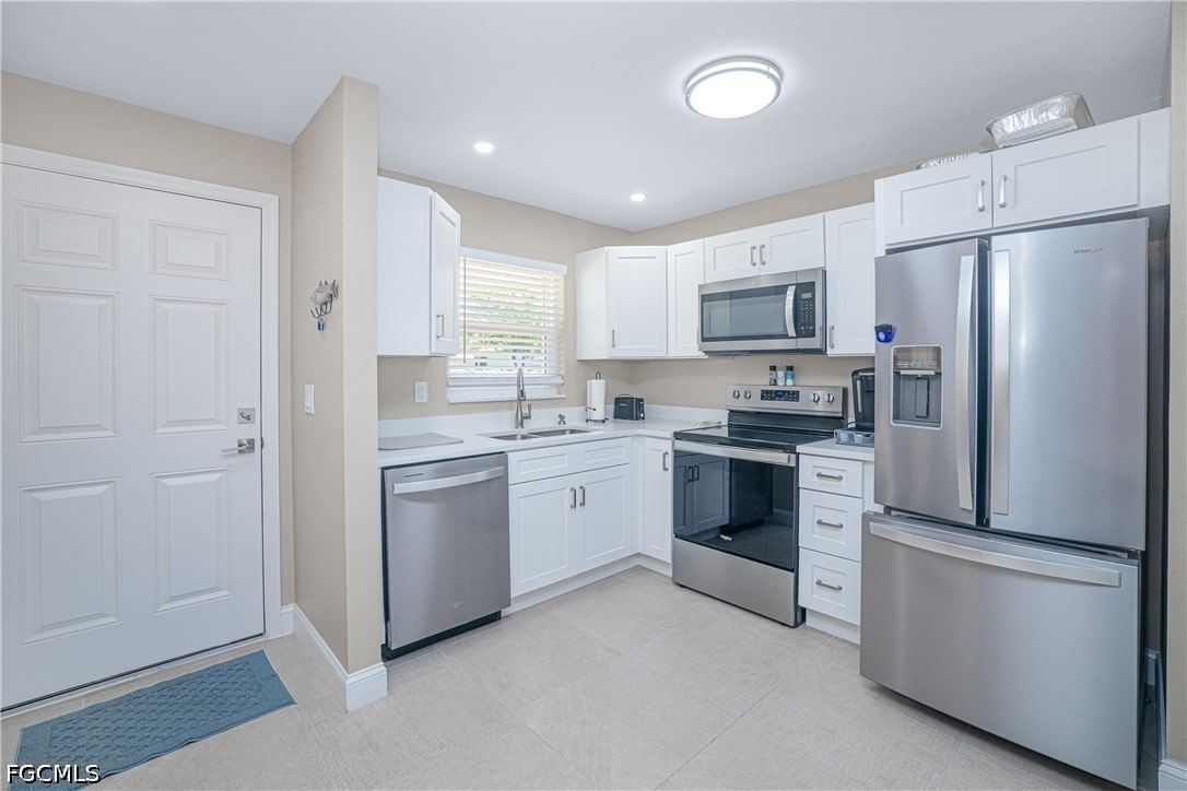 16007 Davis Road #713, Fort Myers, FL 33908 photo 5