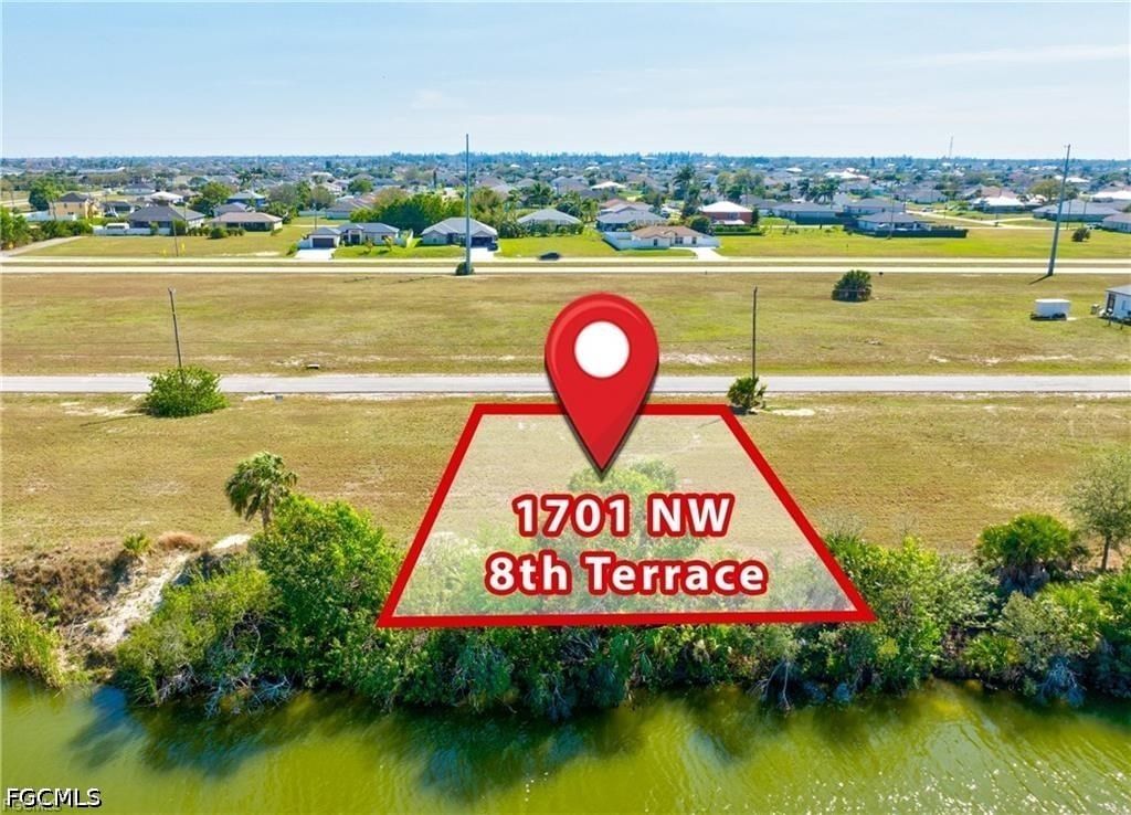 1701 NW 8th Terrace, Cape Coral, FL 33993 photo 3