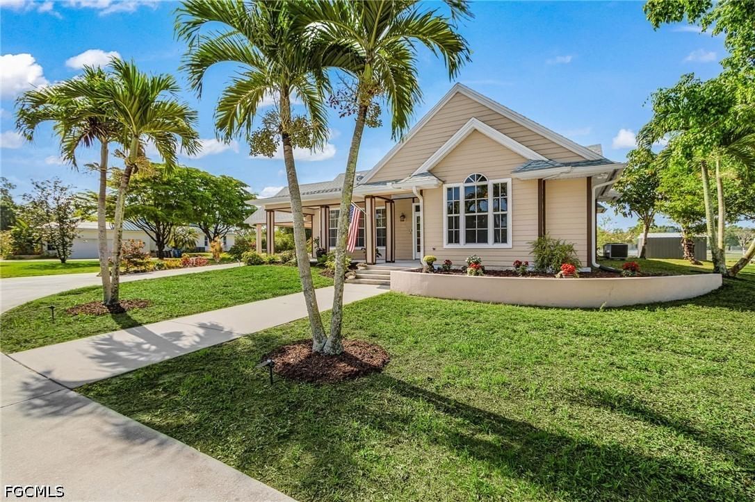 8930 Penzance Boulevard, Fort Myers, FL 33912 photo 3