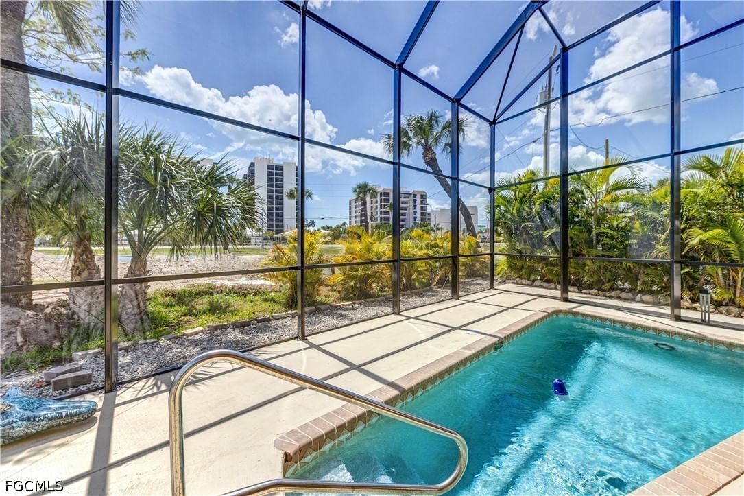 90 Ibis Street, Fort Myers Beach, FL 33931 photo 2