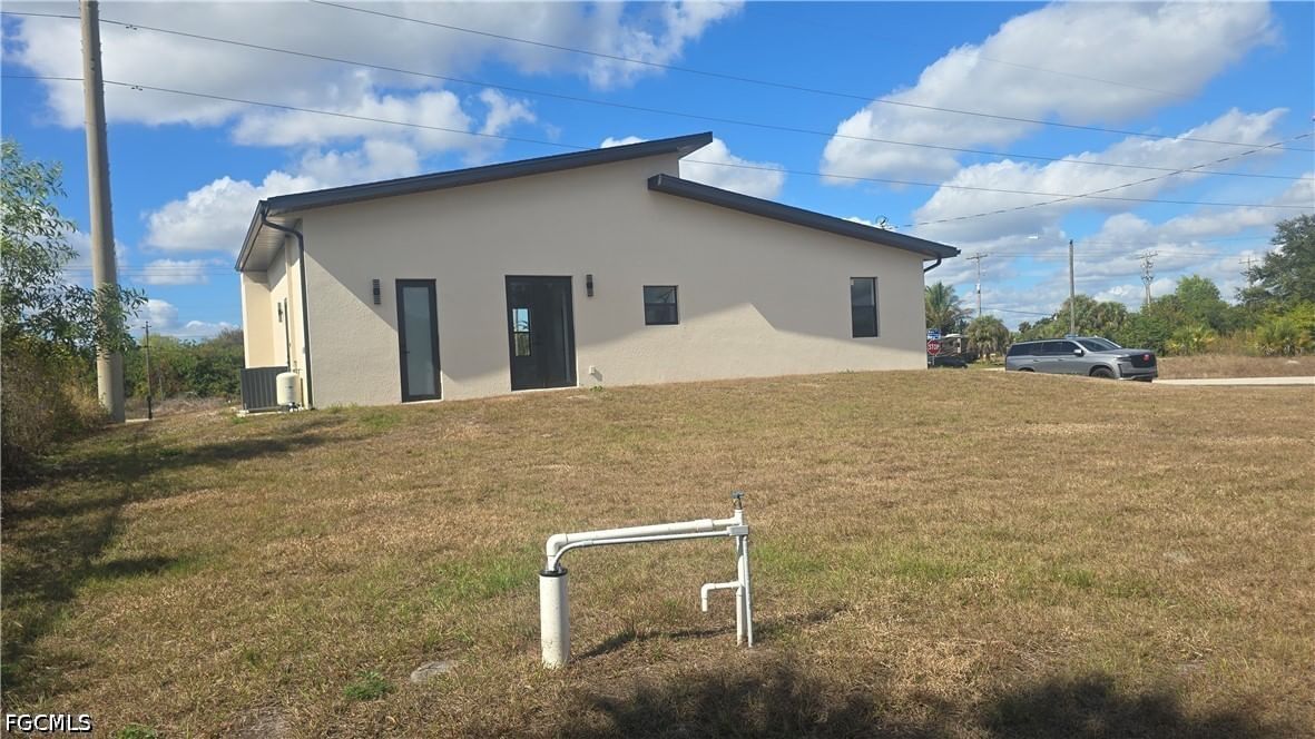 761 Bell Boulevard S, Lehigh Acres, FL 33974 photo 5