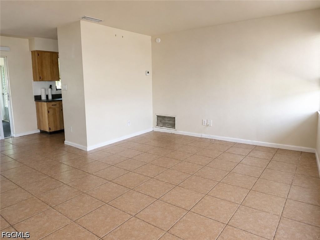 1515 Medford Place, Lehigh Acres, FL 33936 photo 2