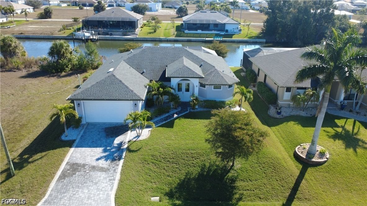 2319 NW 38th Avenue, Cape Coral, FL 33993 photo 2