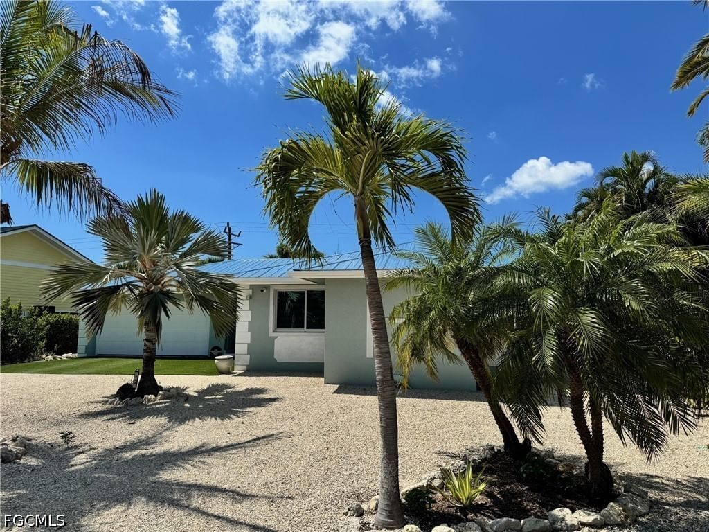 240 Southwinds Drive, Sanibel, FL 33957 photo 3
