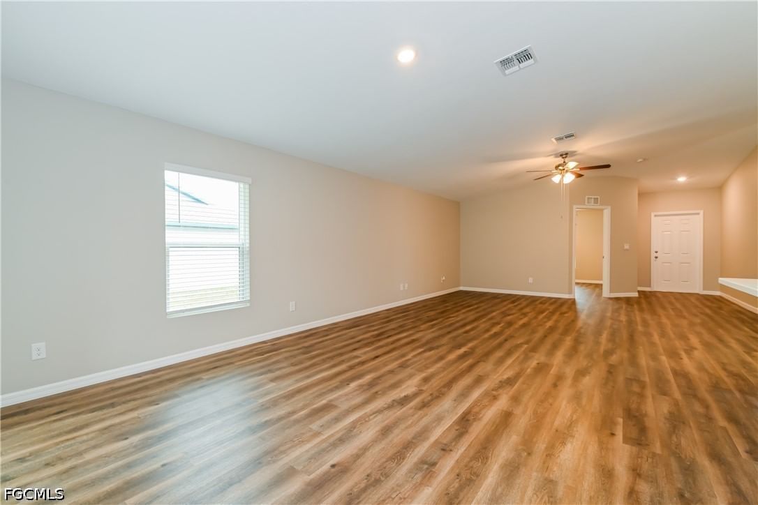 719 SW 13th Terrace, Cape Coral, FL 33991 photo 2