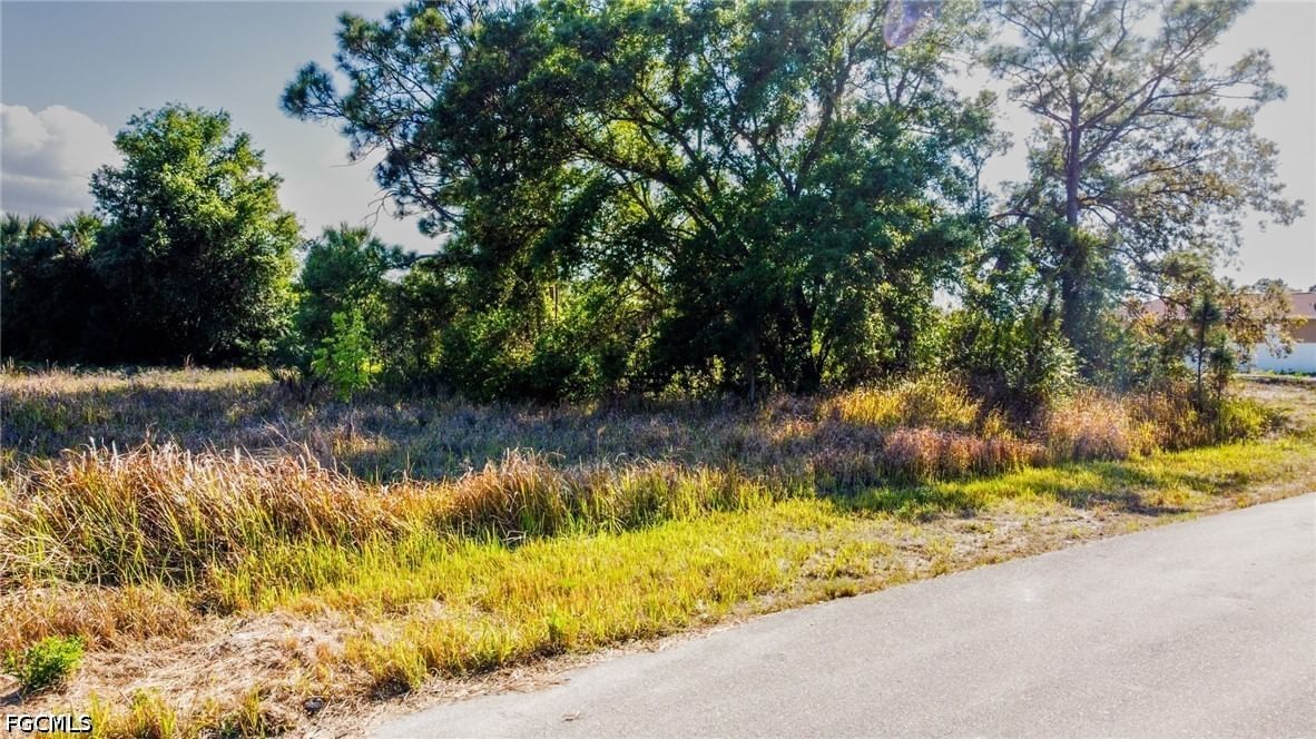 3421 39th Street SW, Lehigh Acres, FL 33976 photo 2