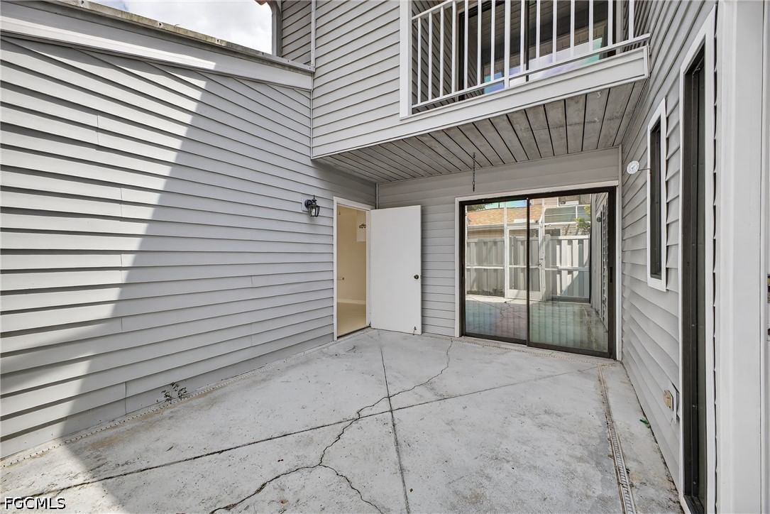 8421 N Haven Lane #B, Fort Myers, FL 33919 photo 4