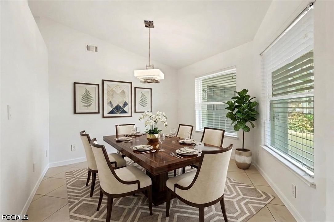 2562 SW 27th Place, Cape Coral, FL 33914 photo 3