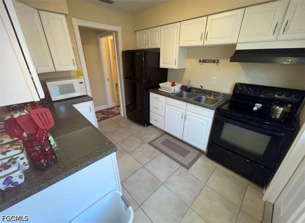 10 Tangelo Court, Lehigh Acres, FL 33936 photo 3