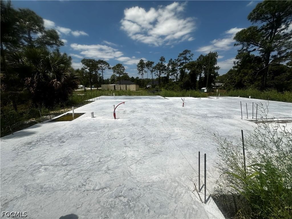 459 Zimmerman Avenue, Lehigh Acres, FL 33974 photo 4