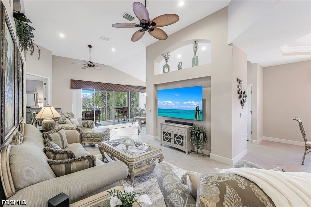 16580 Crownsbury Way #202, Fort Myers, FL 33908 photo 2