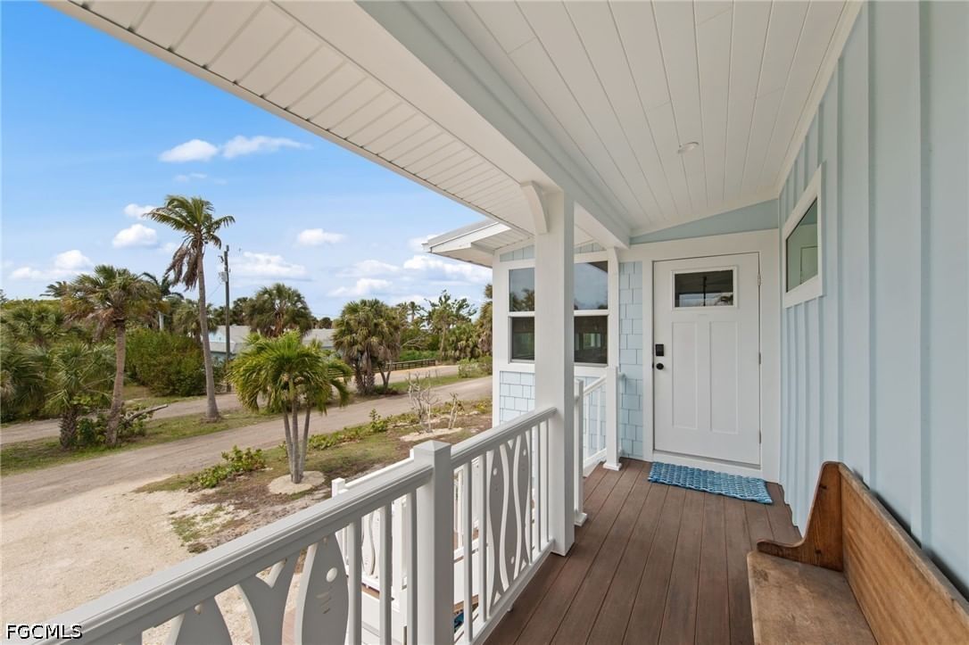 9248 Kincaid Court, Sanibel, FL 33957 photo 5