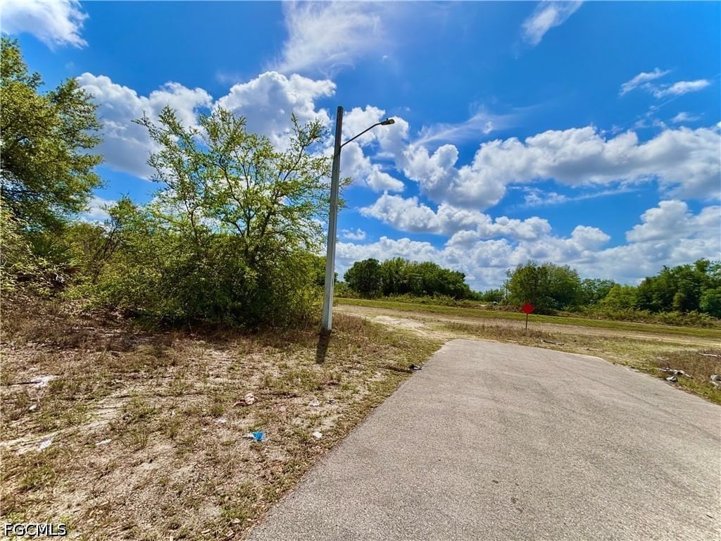 6000 Anita Avenue N, Lehigh Acres, FL 33971 photo 2