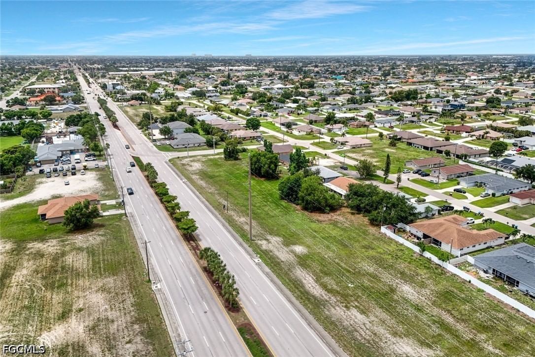 1808 Santa Barbara Boulevard, Cape Coral, FL 33991 photo 3
