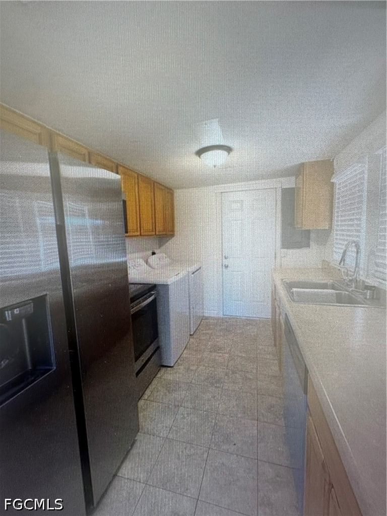 333 San Bernardino Street, North Fort Myers, FL 33903 photo 3