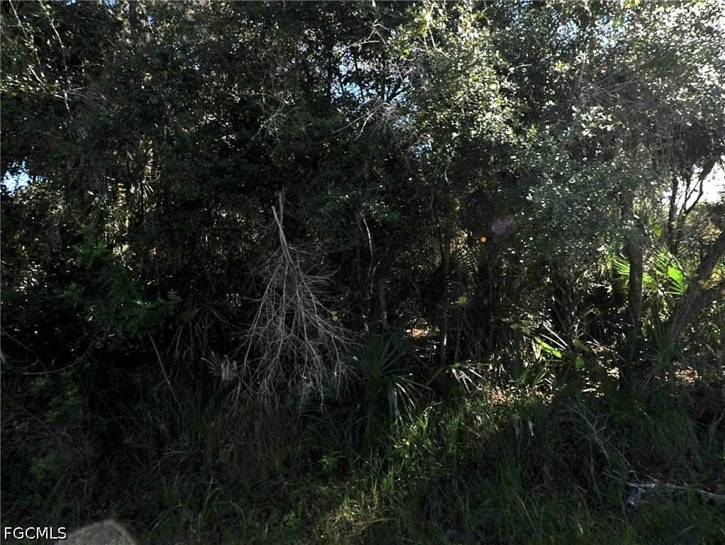 Santa Ana Road, North Port, FL 34286