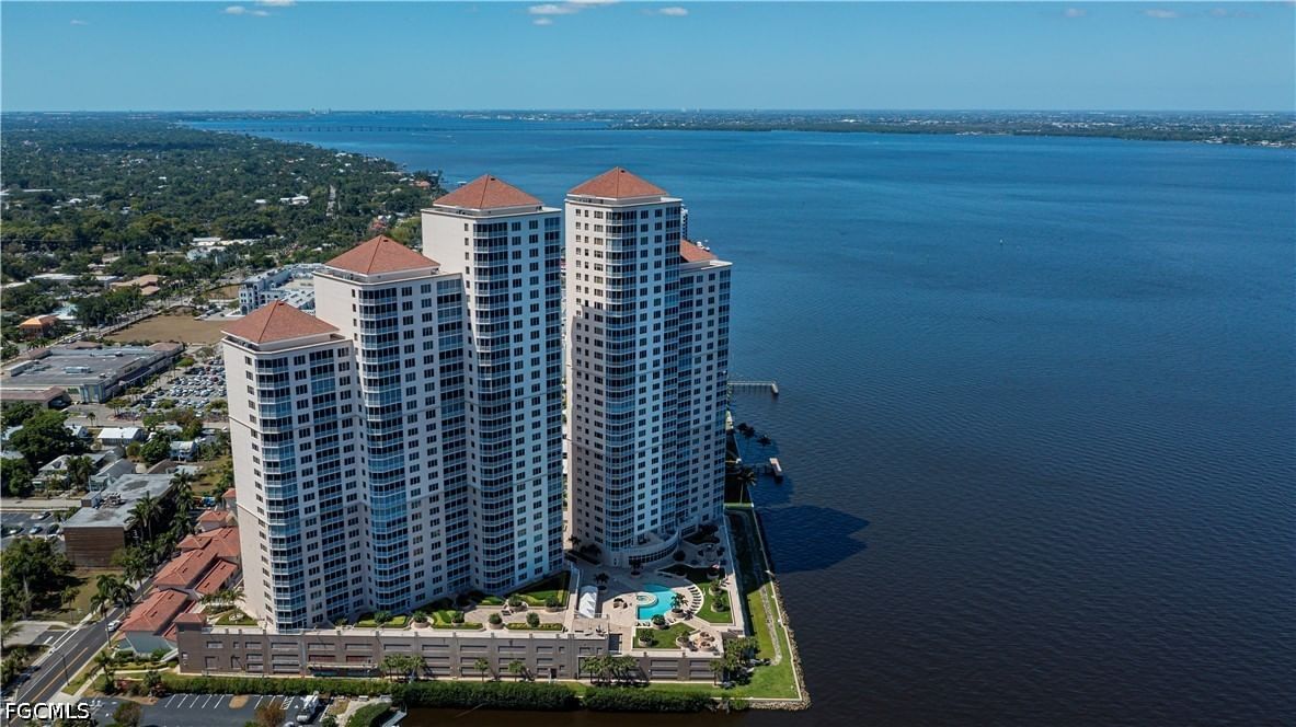 2104 W First Street #3103, Fort Myers, FL 33901 photo 5