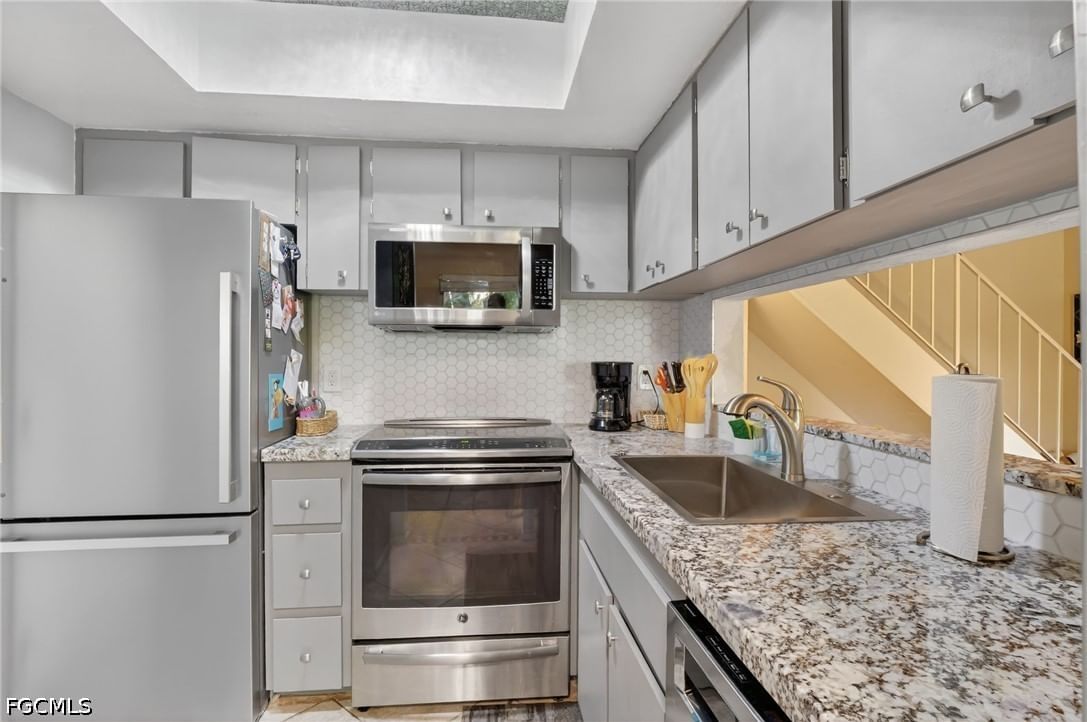 3309 Prince Edward Island Circle #2, Fort Myers, FL 33907 photo 4