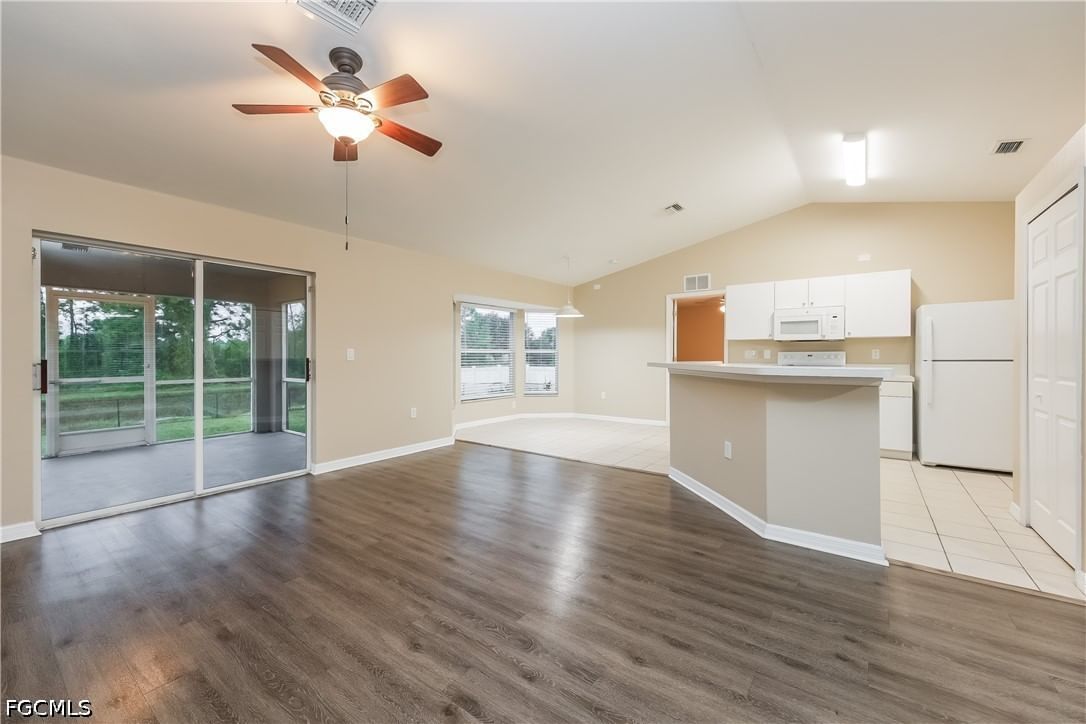 2705 Villa Avenue S, Lehigh Acres, FL 33976 photo 4