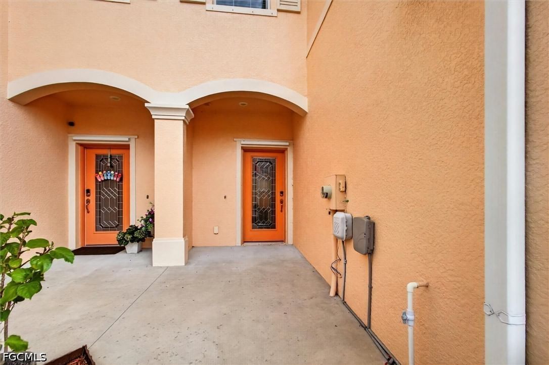 10285 Via Colomba Circle, Fort Myers, FL 33966 photo 5