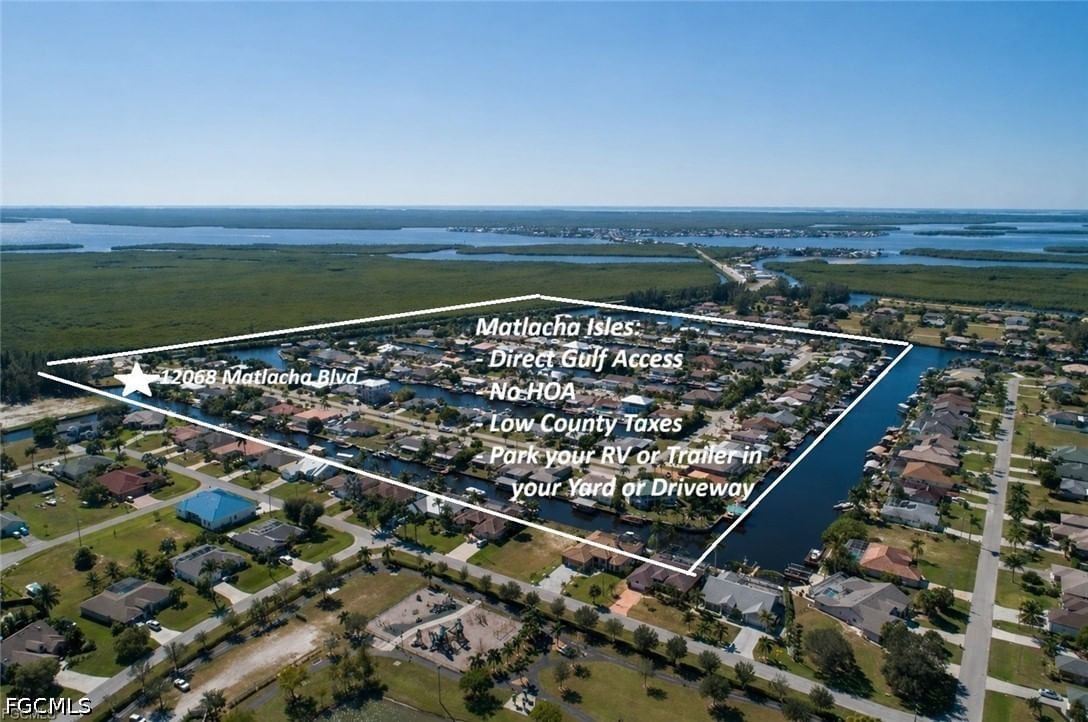 12068 Matlacha Boulevard, Matlacha Isles, FL 33991 photo 2