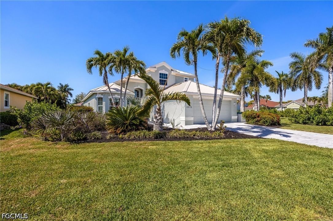 2513 Blackburn Circle, Cape Coral, FL 33991 photo 2