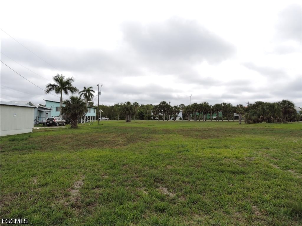 508 Buckner Street, Everglades City, FL 34139 photo 2