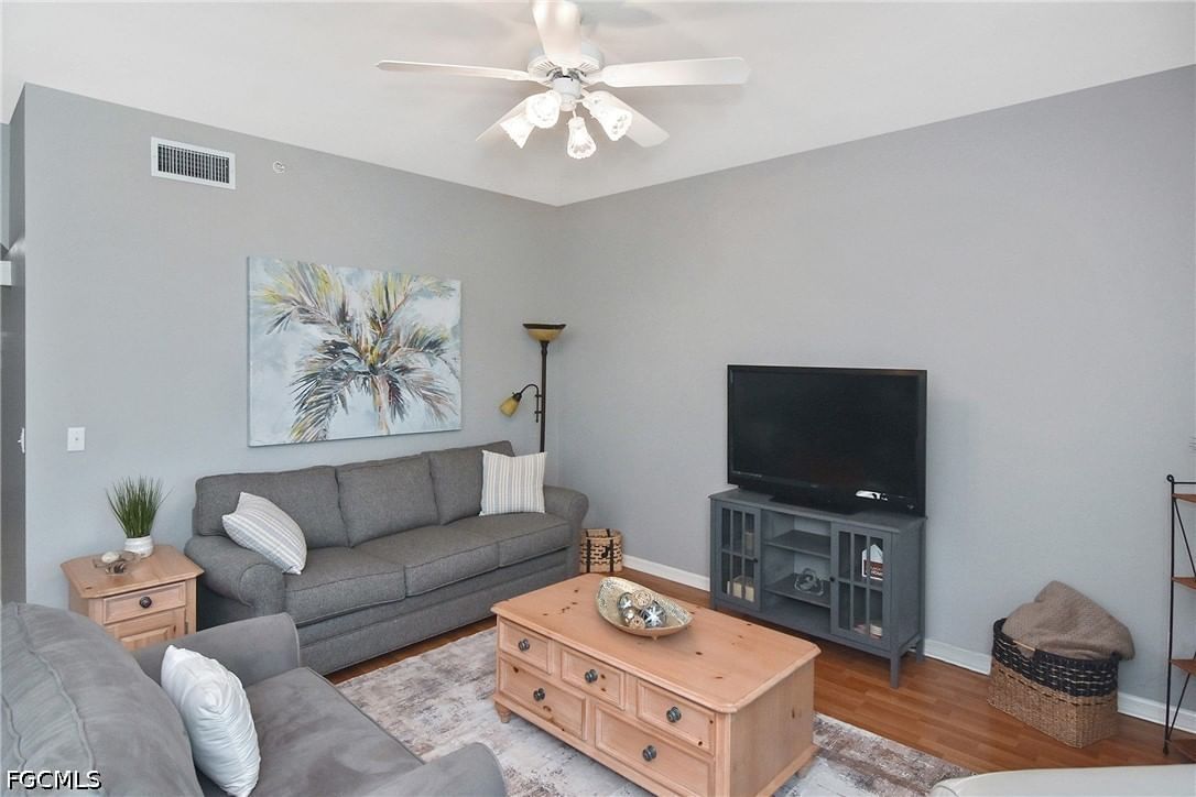 8076 Queen Palm Lane #412, Fort Myers, FL 33966 photo 4