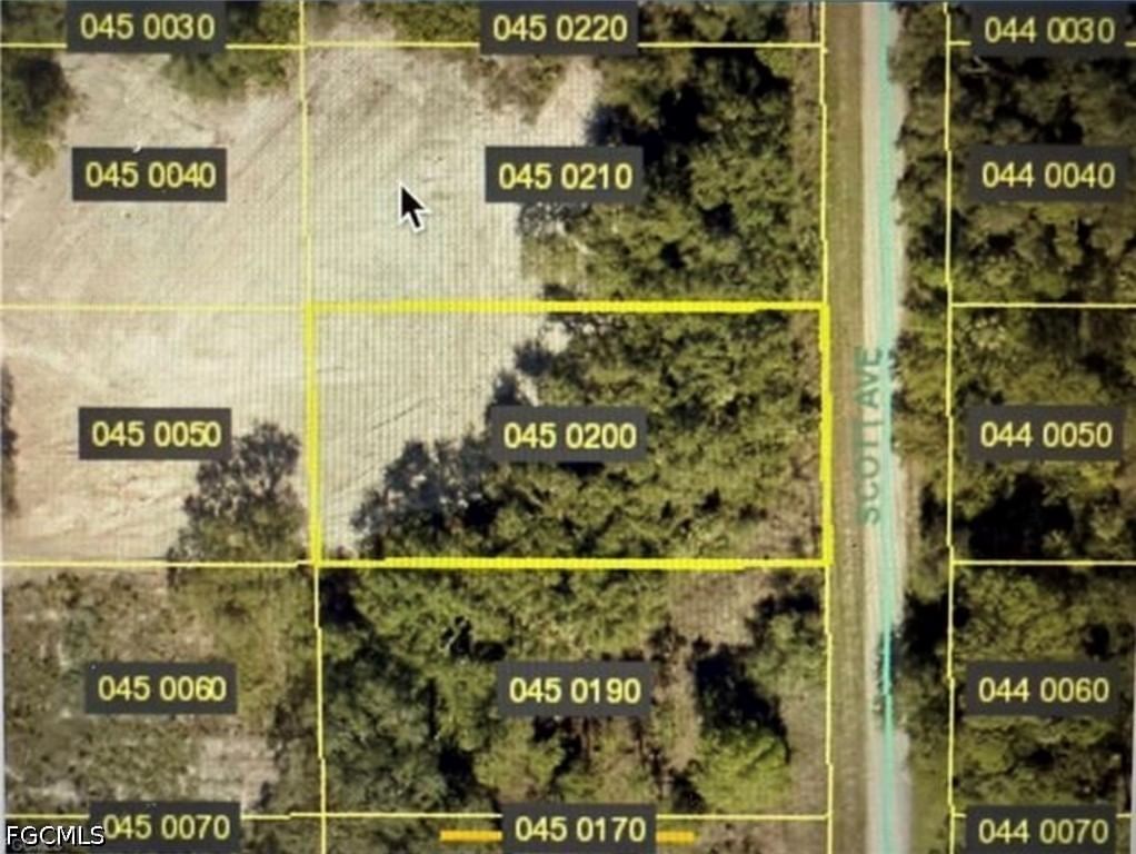 715 Scott Avenue, Lehigh Acres, FL 33972 photo 2