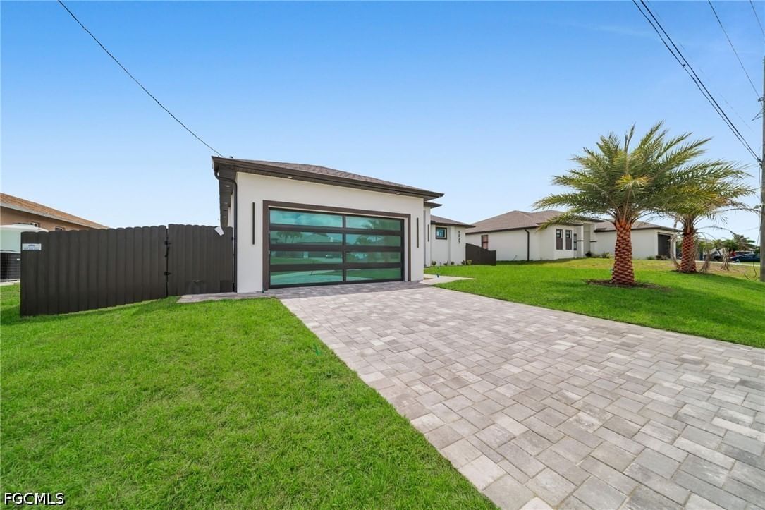 1237 NW 37th Avenue, Cape Coral, FL 33993 photo 3