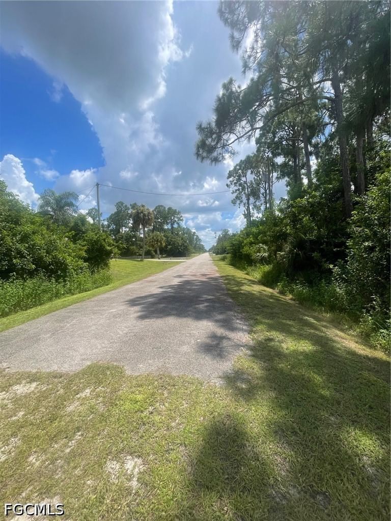 722 Wellington Avenue, Lehigh Acres, FL 33972 photo 5