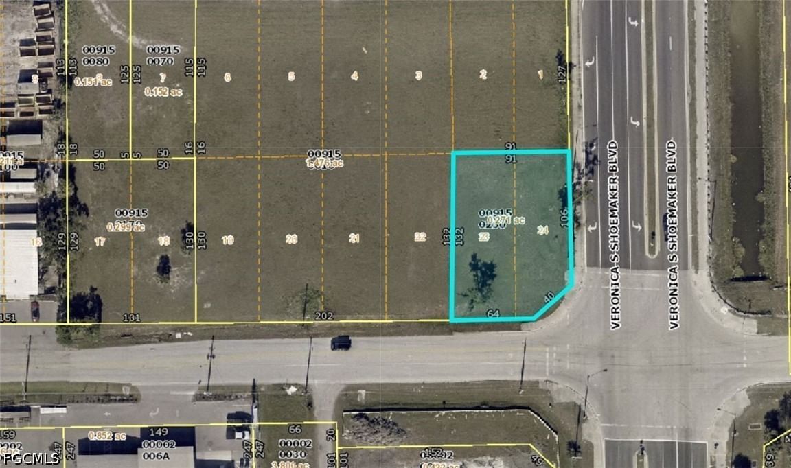 3545 Canal Street, Fort Myers, FL 33916 photo 3