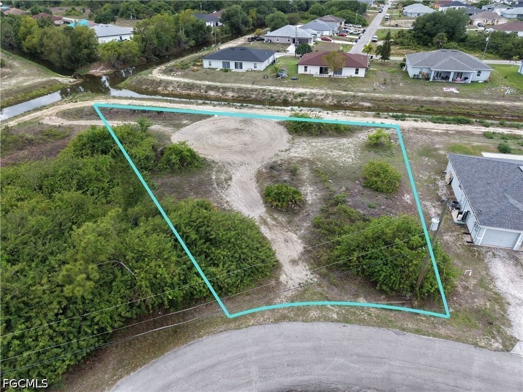 1150 Harry Avenue S, Lehigh Acres, FL 33973 photo 2