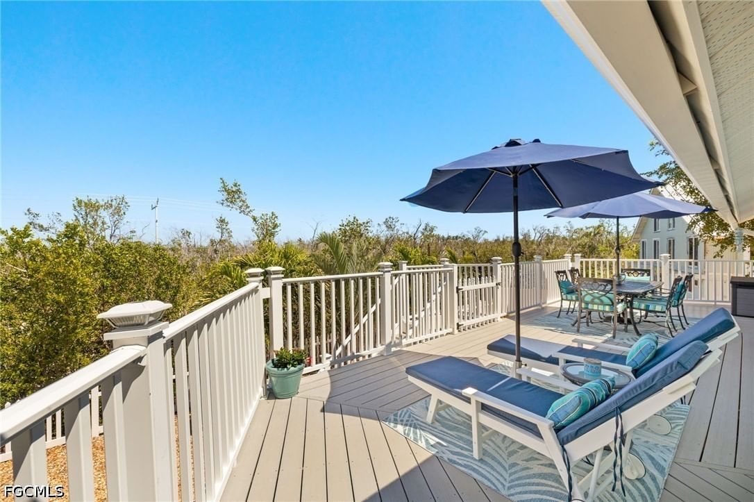 970 Sand Castle Road, Sanibel, FL 33957 photo 3