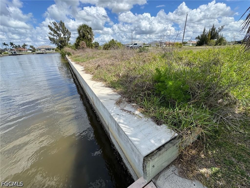 2850 NW 46th Avenue, Cape Coral, FL 33993 photo 4