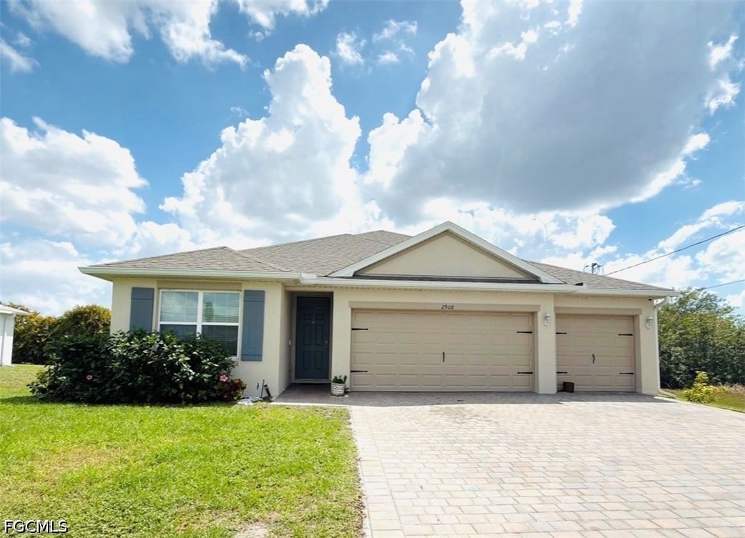 2908 NW 9th Street, Cape Coral, FL 33993