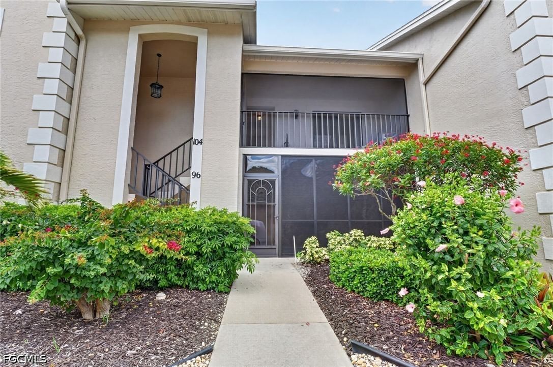 12130 Kelly Greens Boulevard #104, Fort Myers, FL 33908 photo 5