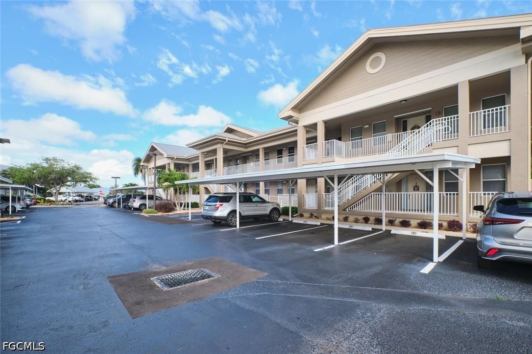15256 Riverbend Boulevard #202, North Fort Myers, FL 33917 photo 2