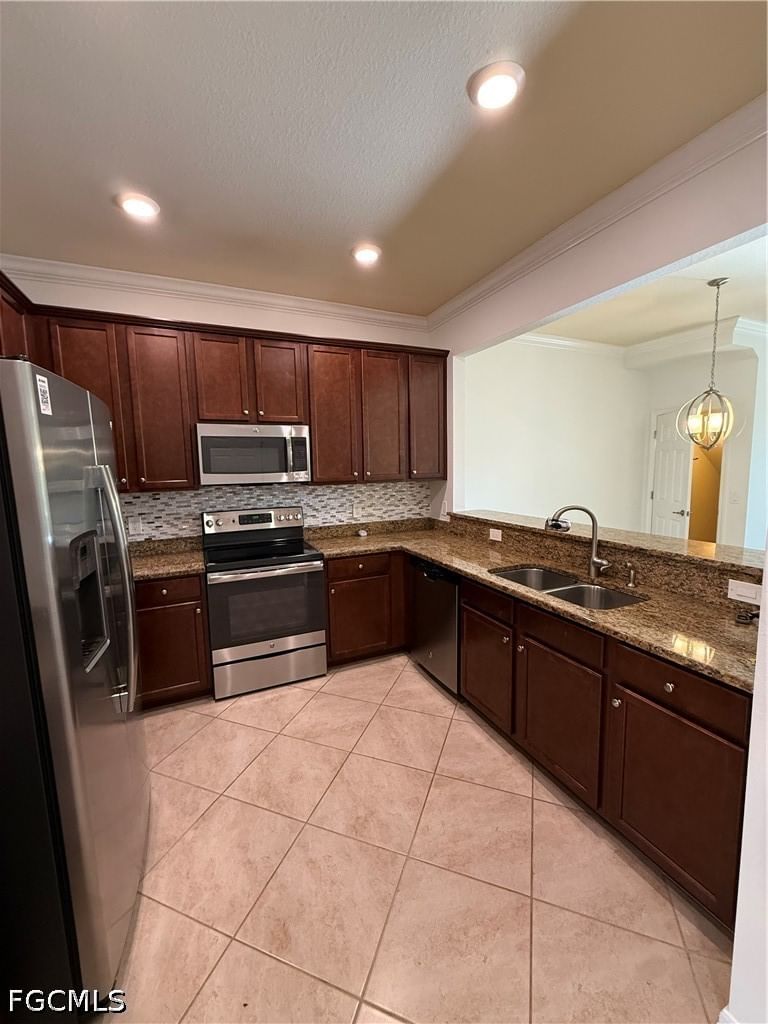 10020 Via Colomba Circle, Fort Myers, FL 33966 photo 4