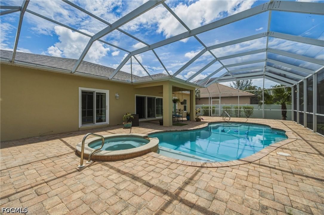 3512 SW 17th Place, Cape Coral, FL 33914 photo 2